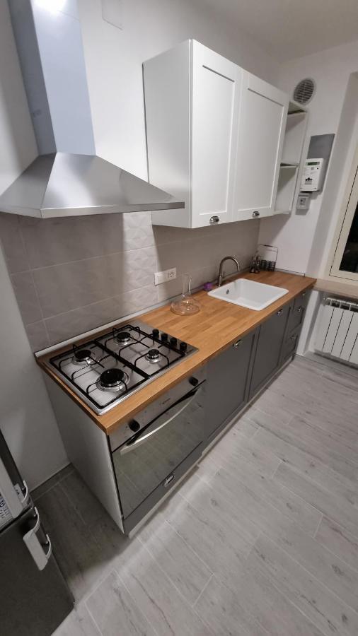 Via Bramante 6 Apartment Пескара Екстериор снимка